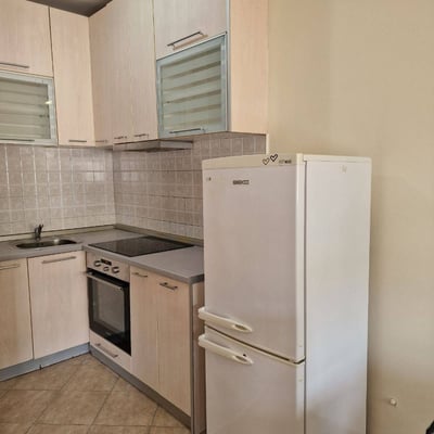 Location d’un appartement confortable de 3 pièces, 62 m², Vračar, Belgrade, Serbie